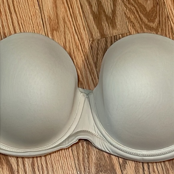 Wacoal Beige Strapless Bra, 38DD - Picture 2 of 6